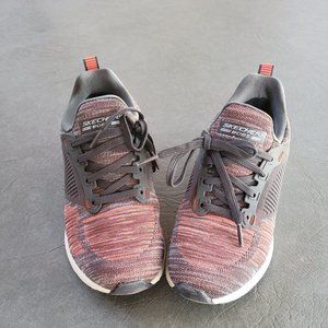 Ladies sketchers size 6.5